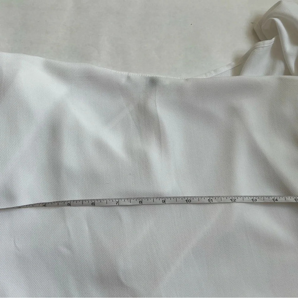 Ya Ya Womens  White Side Knot Assent Short Sleeve Top Blouse US 10 NWOT - Picture 9 of 11